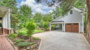 Daily - Clean, Secure 1-Car Garage Storage (15×20) 24/7 Access South Tampa